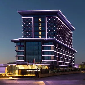 5* Отель Golden Tulip Bayrampasa