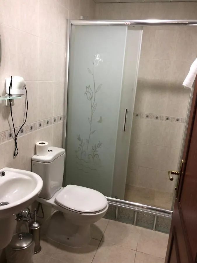 Emos Hotel 伊斯坦布尔